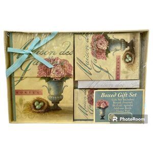 NWT Shabby Chic Floral Vintage 5 Pc Journal Boxed Gift Set